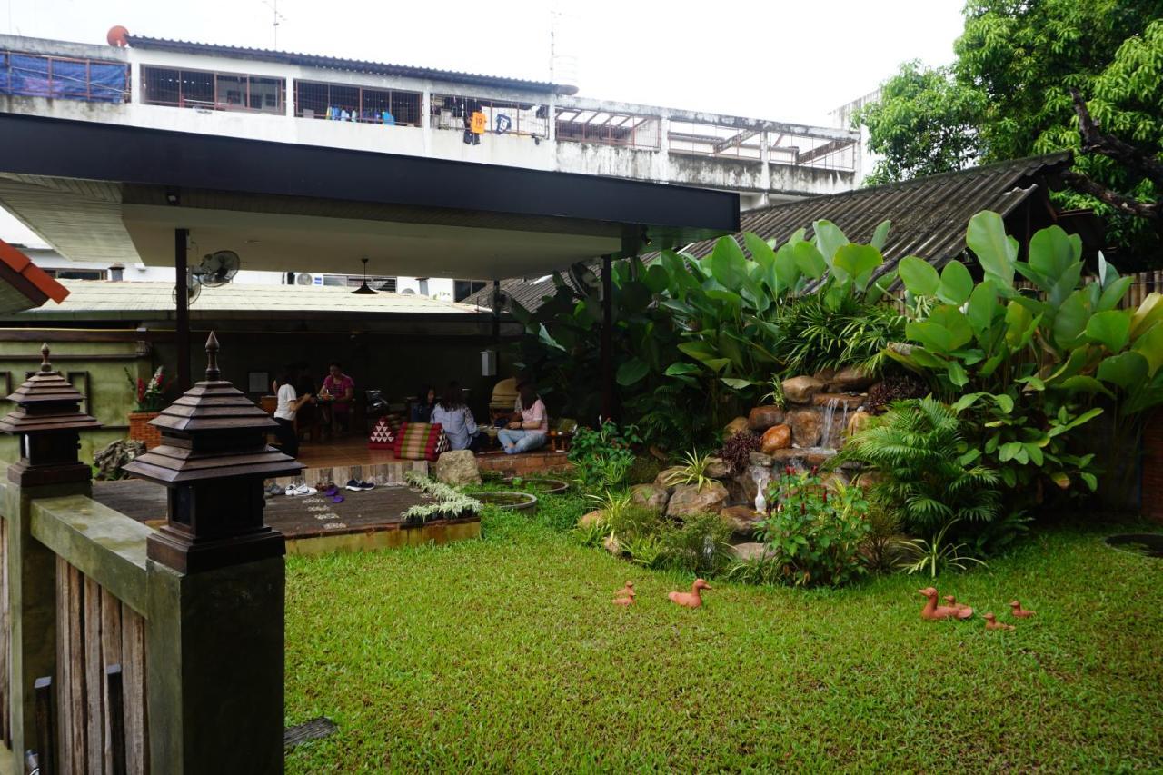 Hotel Ingmon House Chiang Mai Exterior foto
